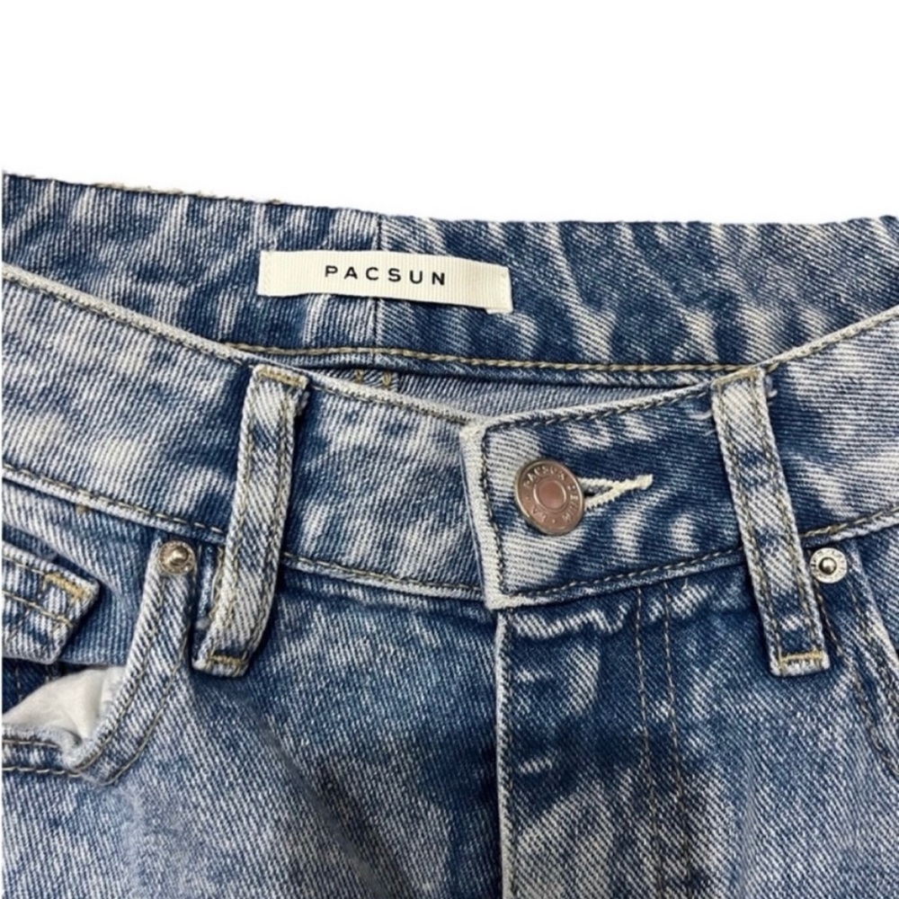 PacSun Ripped Mom Jeans - Picture 4 of 5